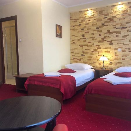Hotel Sekwana Ζεστοκόβα Εξωτερικό φωτογραφία