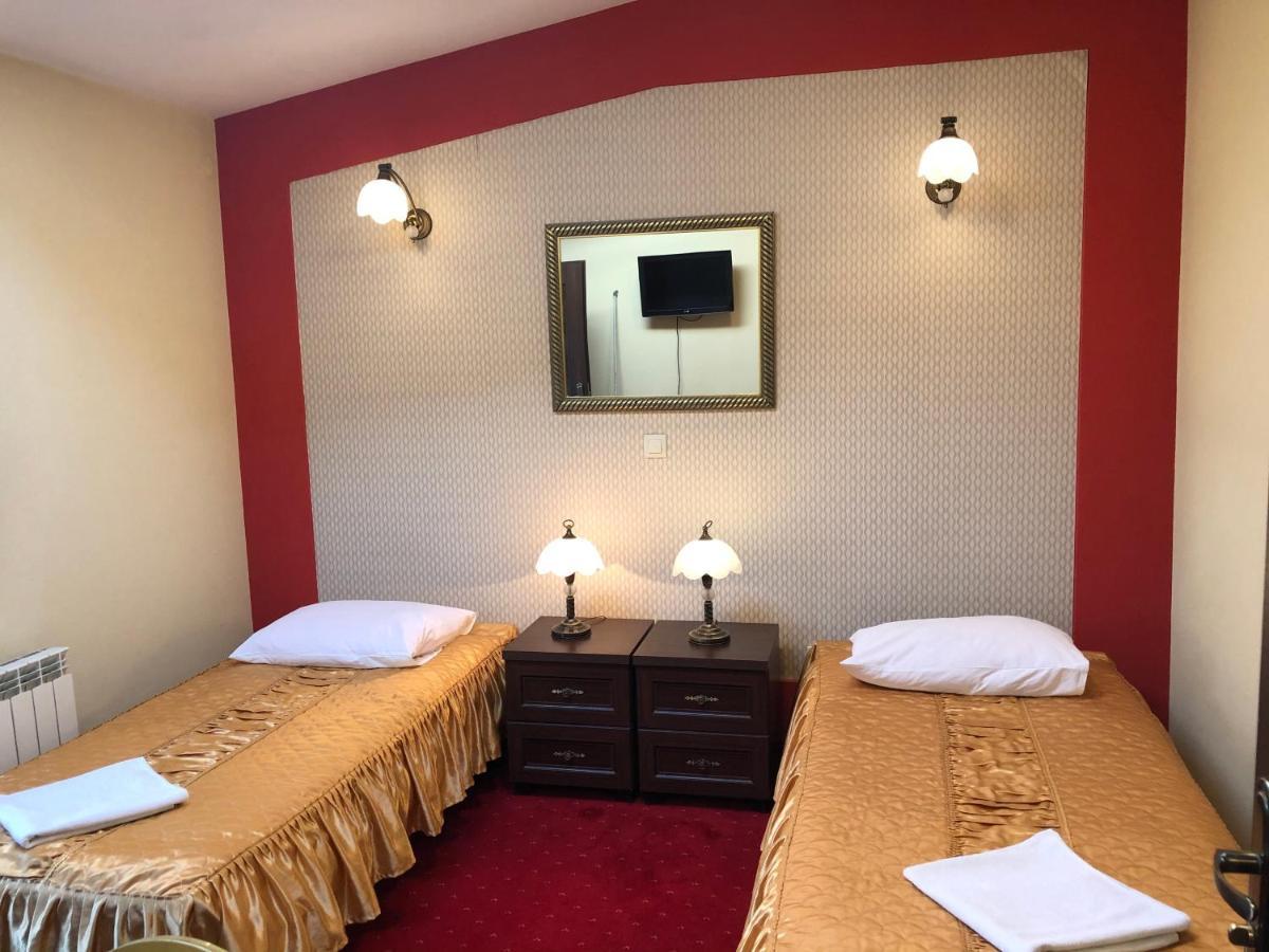 Hotel Sekwana Ζεστοκόβα Εξωτερικό φωτογραφία