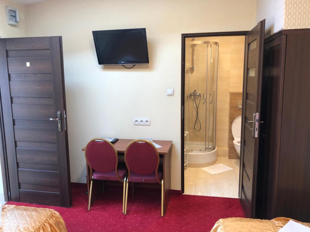 Hotel Sekwana Ζεστοκόβα Εξωτερικό φωτογραφία